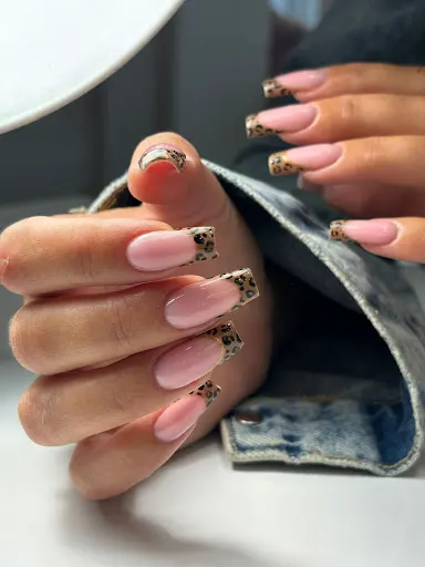 Atelier Madeleine - Manicure Gdańsk - Pedicure - Salon Kosmetyczny